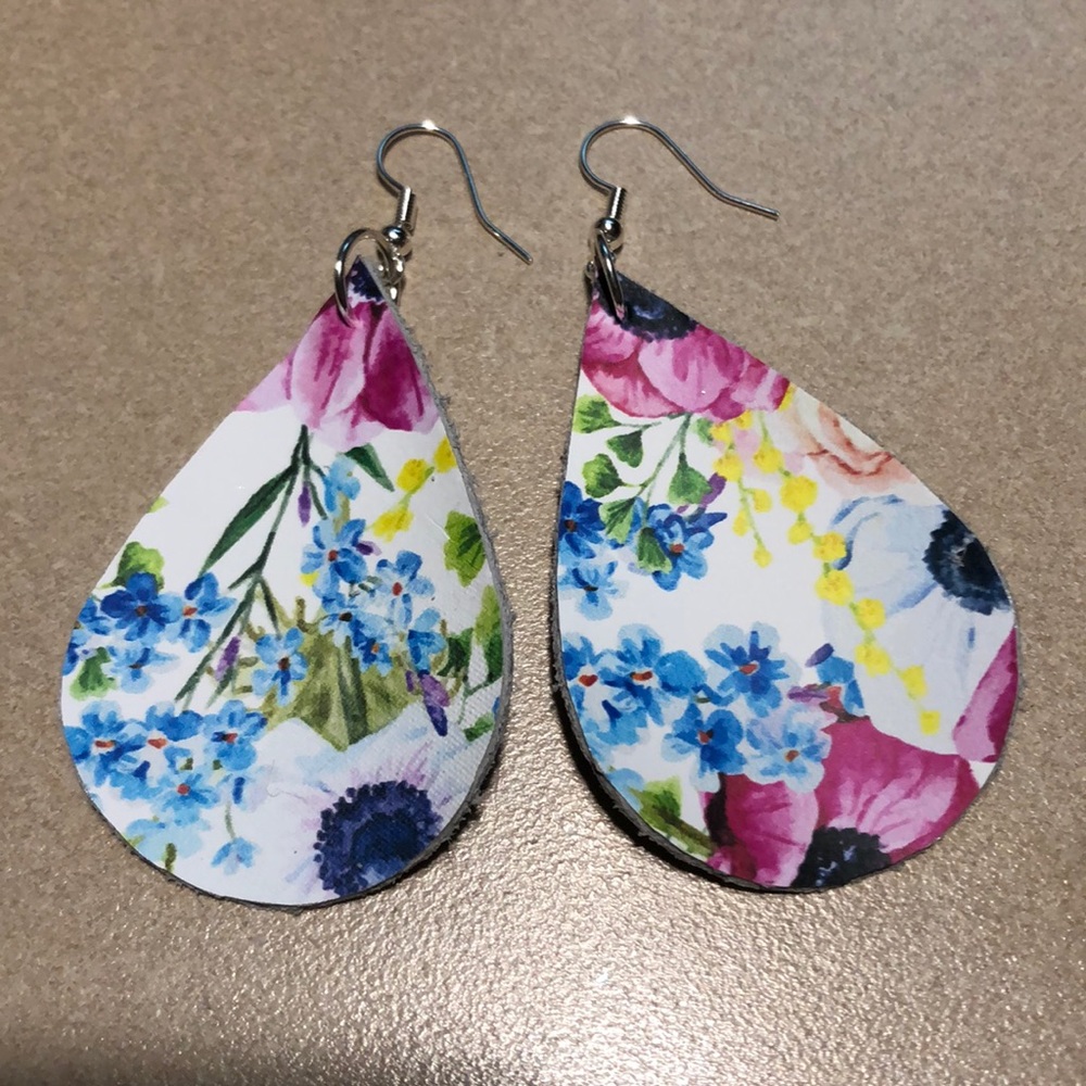 Leather teardrop earrings, handmade